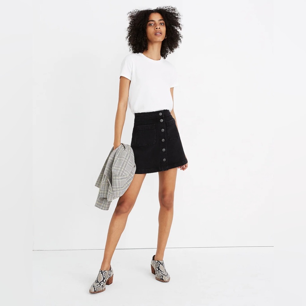 Madewell Black A-Line Mini Skirt- Size: 10